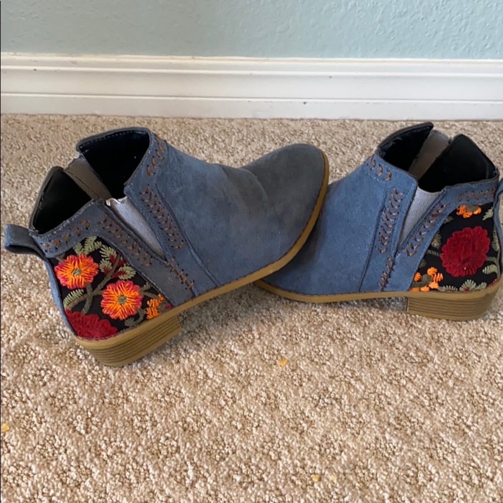 Floral booties